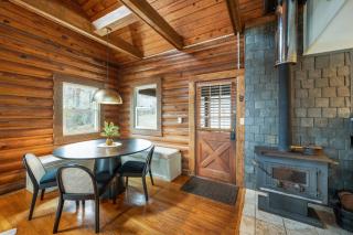 Riverwood - James River Cabin, Riverfront with Hot Tub and Mountain Views! - 2