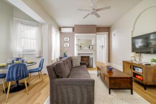 Calvert Cottage - Sleeps 12, THREE Units In Central Adams Morgan - 0