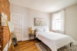 Calvert Cottage - Sleeps 12, THREE Units In Central Adams Morgan - 1