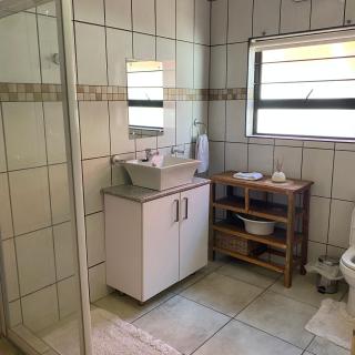 Windhoek Safari Home - 9