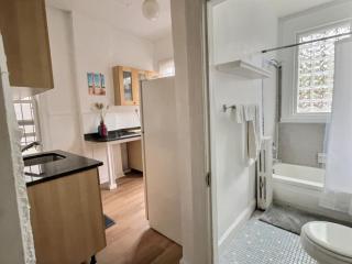 Calvert Cottage 1 - In the heart of Adams Morgan, Vintage Charm - 7