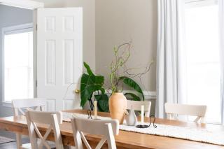 The Wyndsong - Cozy Patio, Fire Pit and Work Space! - 1