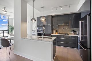 Midtown Penthouse 2 bdrm - 1