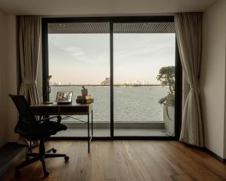 Căn hộ 3 ngủ cao cấp ven hồ Tây, trung tâm thành phố - 1