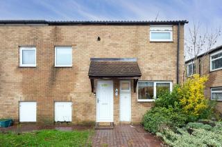 Modern Comfort 3BR Home for 7 Free Parking - 9