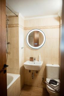 Tollmere Hospitality Ηχώ - 3