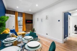 Seaside City Retreat – Modern 2-Bed - 3