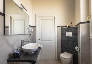 Dione Deluxe Rooms Ortigia - 3