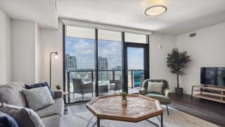 Amazing Apt in Midtown - 1