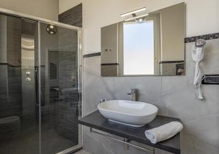 Dione Deluxe Rooms Ortigia - 4