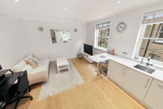 Bright Modern Marylebone Apartment - Pass the Keys - London - 3