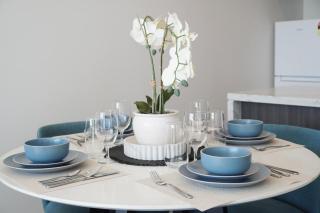 SOP 42 Stylish and Cosy 2 Bedroom Apt - 9