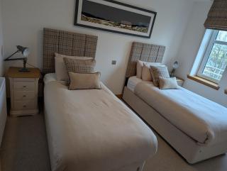 Royal Gardens Apartment 11 - 9