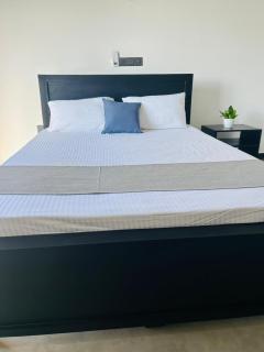 White House Galle - 4