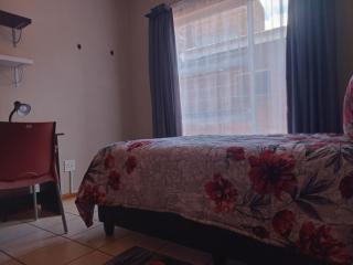 George M Properties Inn - 8