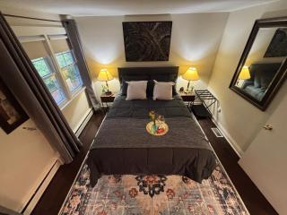 Vintage Pines Guest House - 9