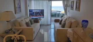 Apartamento Torre Marina II - Vista al Mar - Parada 4 Playa Brava - a 150 m de la Playa - 3