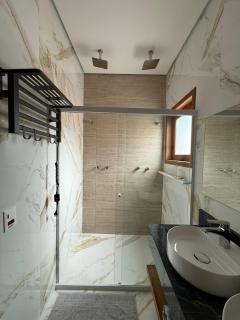 Le Ronde Elysée - 4