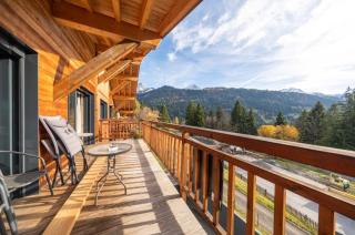 Top Floor Alpine Chalet Apartment in Grillon by GuestLee - 8