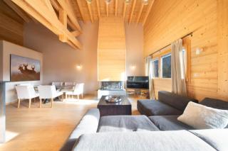 Top Floor Alpine Chalet Apartment in Grillon - 3