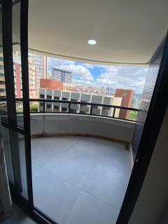 Frente Mar e Próximo ao Centro de Convenções - 8