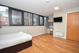 Convenient Budget Studio in Central Sheffield - 5