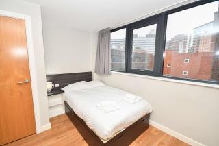 Convenient Budget Studio in Central Sheffield - 0