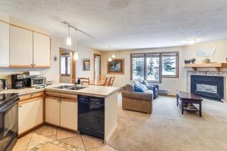 Ski-InandSki-Out Winter Park Condo with Hot Tub Access - 2