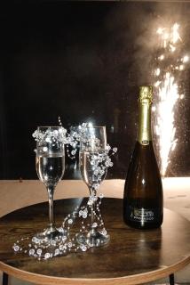 Domki w Dolinie OSTOJA I, Święta i Sylwester w Nowoczesnych Domkach z Kominkiem nad Jeziorem - 0