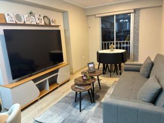 Modern apartment overlooking Parque de las Aguas - Lima - 2