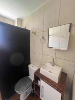 Apt em Condomínio pé na areia - novo e decorado - 2