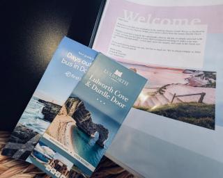 Sea View Chalet Steps from Durdle Door Sleeps 6 - 6