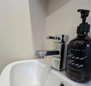 Sea View Chalet Steps from Durdle Door Sleeps 6 - 5