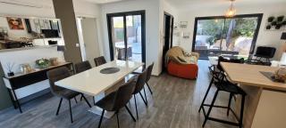 Dormir à Pinarello Villa 9 pers Piscine chauffée 5 min Plage - 1