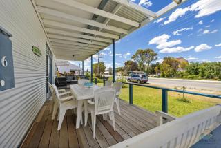 Lano Beach Shack - 9