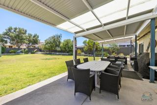 Lano Beach Shack - 3