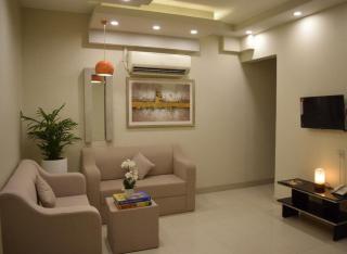 Al-Bayraha Hotel Apartments - 0