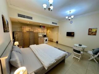 Studio Apartment Near Sahara Centre Sharjah Dubai Border - 2