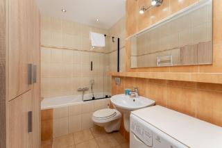 Cracow Vistula Harmony Apartment by BookingHost - 3