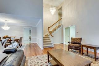 7 Mi to Dtwn Toledo Spacious Family Home! - 6