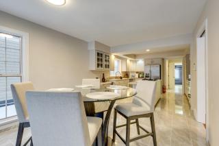 7 Mi to Dtwn Toledo Spacious Family Home! - 3