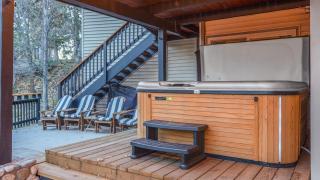 5BDR Hot Tub Deck Firepit Mins to Village Lake The Hilltop by AvantStay - 8