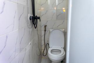 Surrey Mini Flat - 8