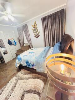 Big Mama's House - 6