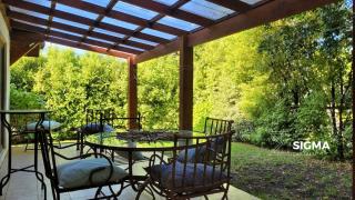 Amplia Casa Familiar en Condominio Privado - 1