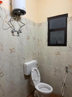 BM Shaw Guest House - 6