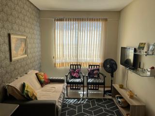 Apto com Estilo e Conforto no Centro - 1