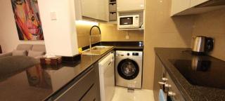 Marina Crown 1 BR Modern Apartment Full Sea View - 8