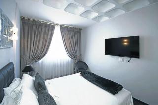 The Solo Hotel Illovo Luxury Hotel Near Sandton & Rosebank - 3