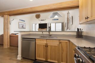 Saddle Ridge Townhome - Unit J3 - 3